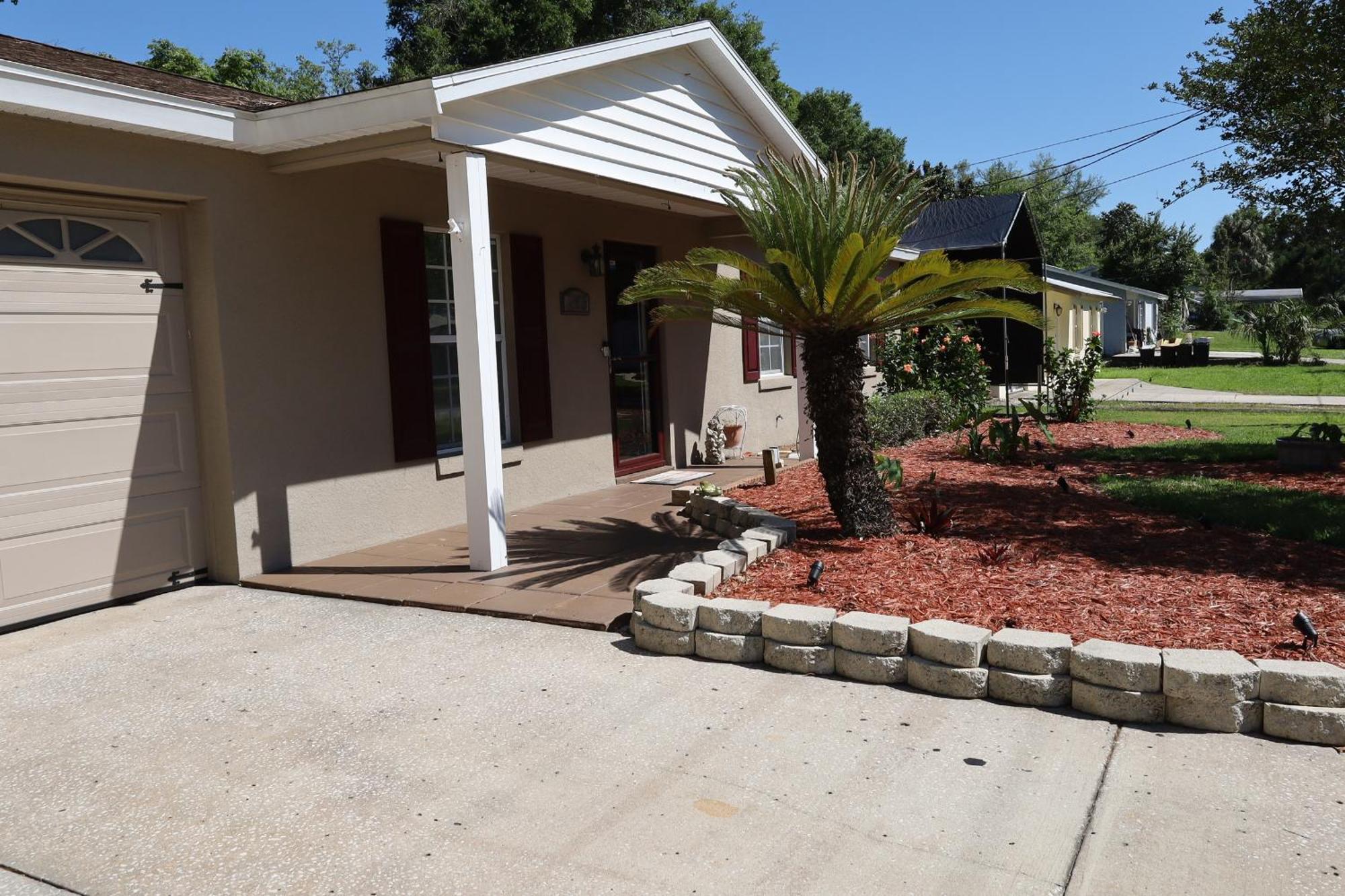 3 Bedrooms And Your Own Private Tiki Courtyard Homosassa Exterior photo